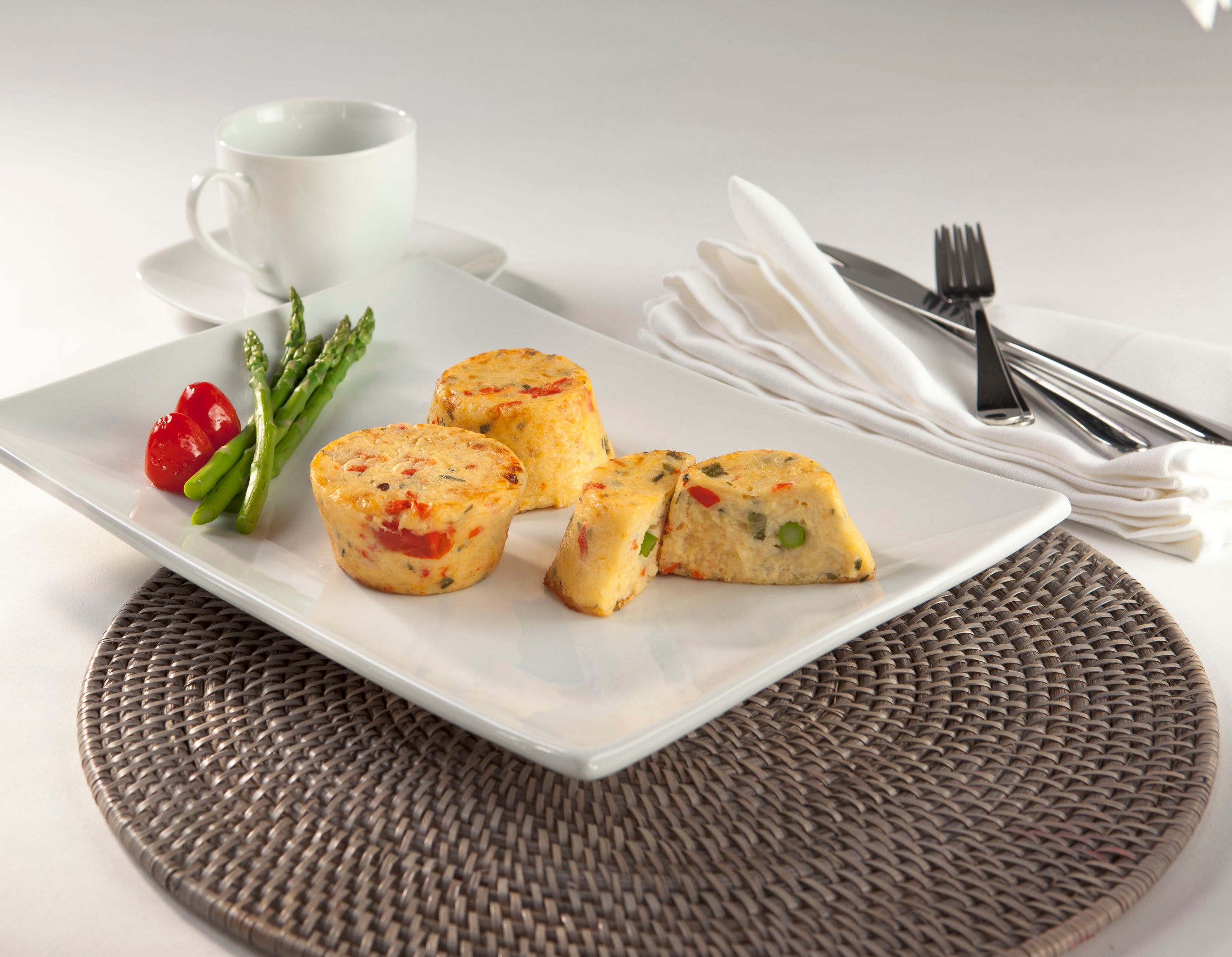 Crustless Asparagus and Sweet Pepper Quiche — ifiGOURMET