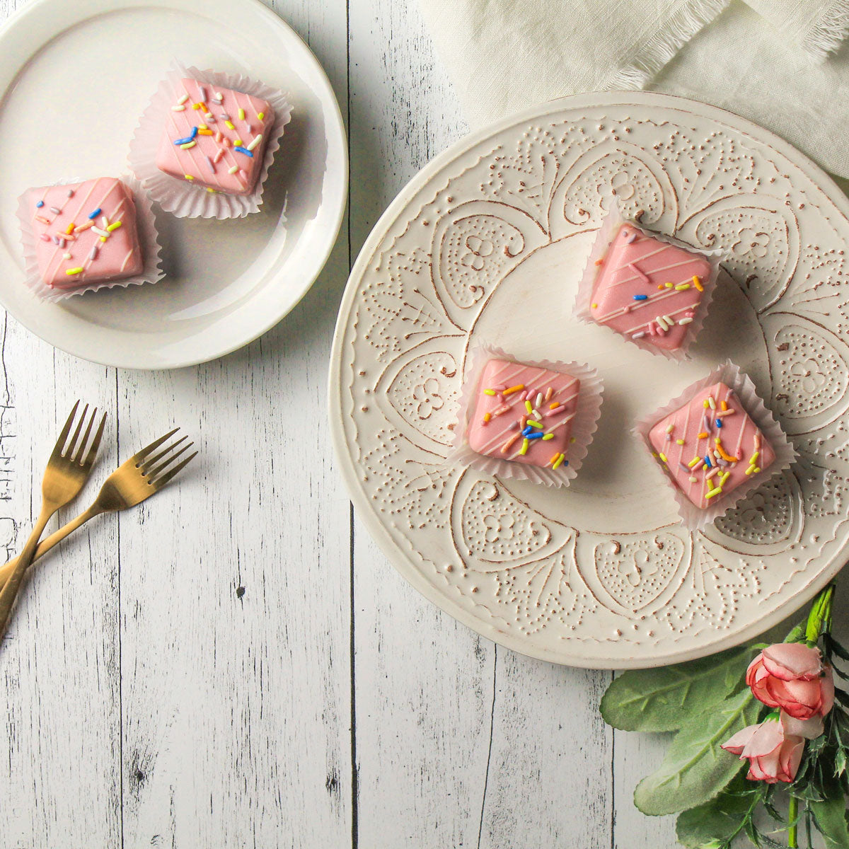 Raspberry Signature Tea Cake — ifiGOURMET