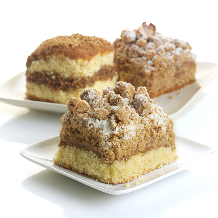 coffee streusel crumb cakes with crumble on top